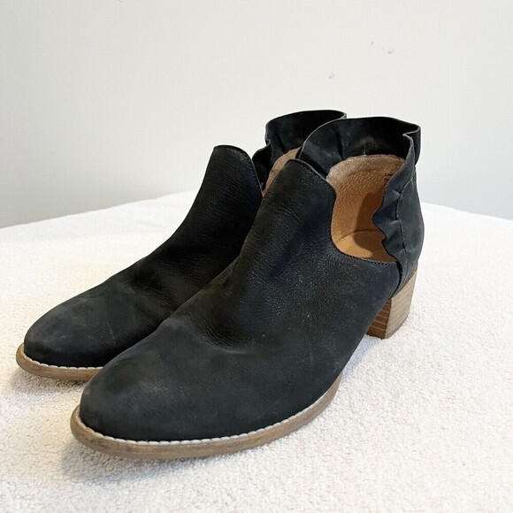 Seychelles Women’s Black Ankle Bootie 8 Renouned Ruffle Short Boot Boho Academia - Picture 5 of 16